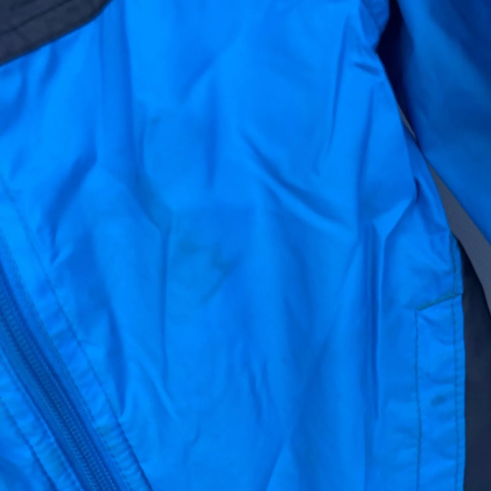 Premium Quality Columbia Boys Blue Windbreaker Jacket 3T  Ends Soon!