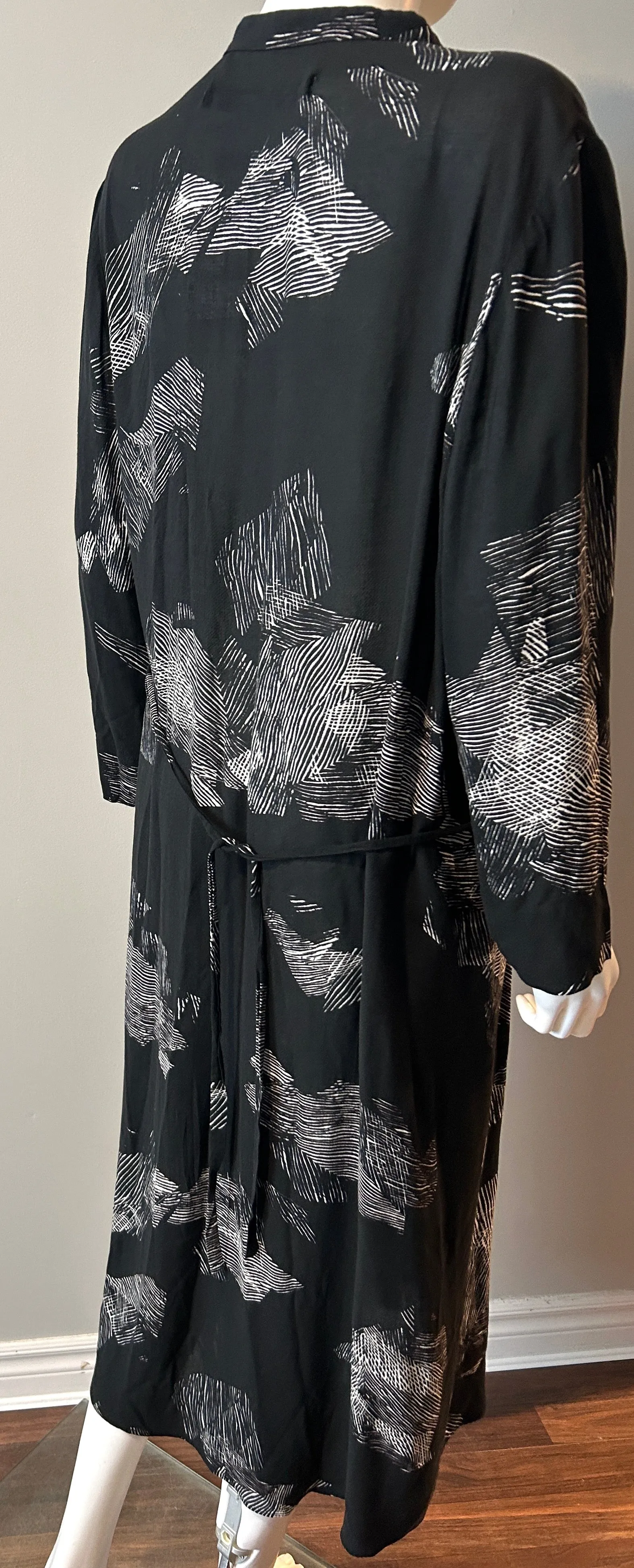 Raquel Allegra Graphic Print Dress Size XL