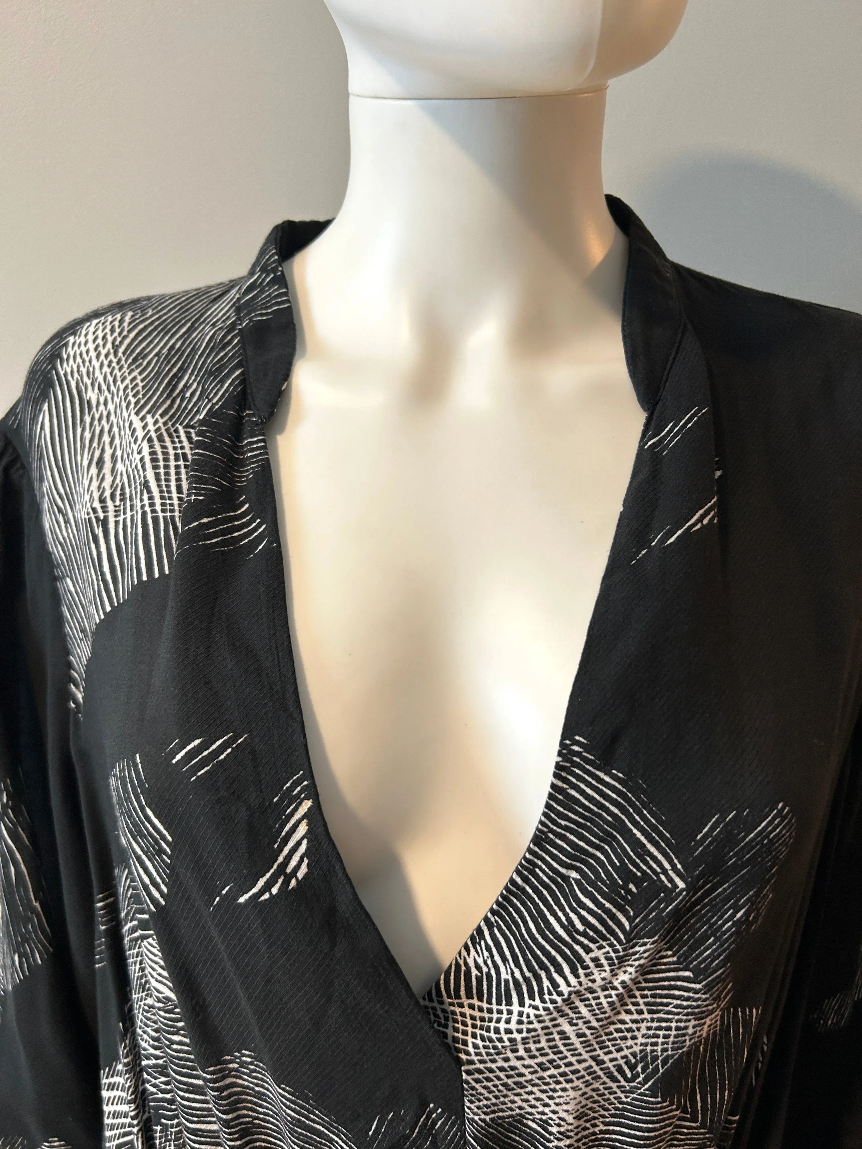 Raquel Allegra Graphic Print Dress Size XL