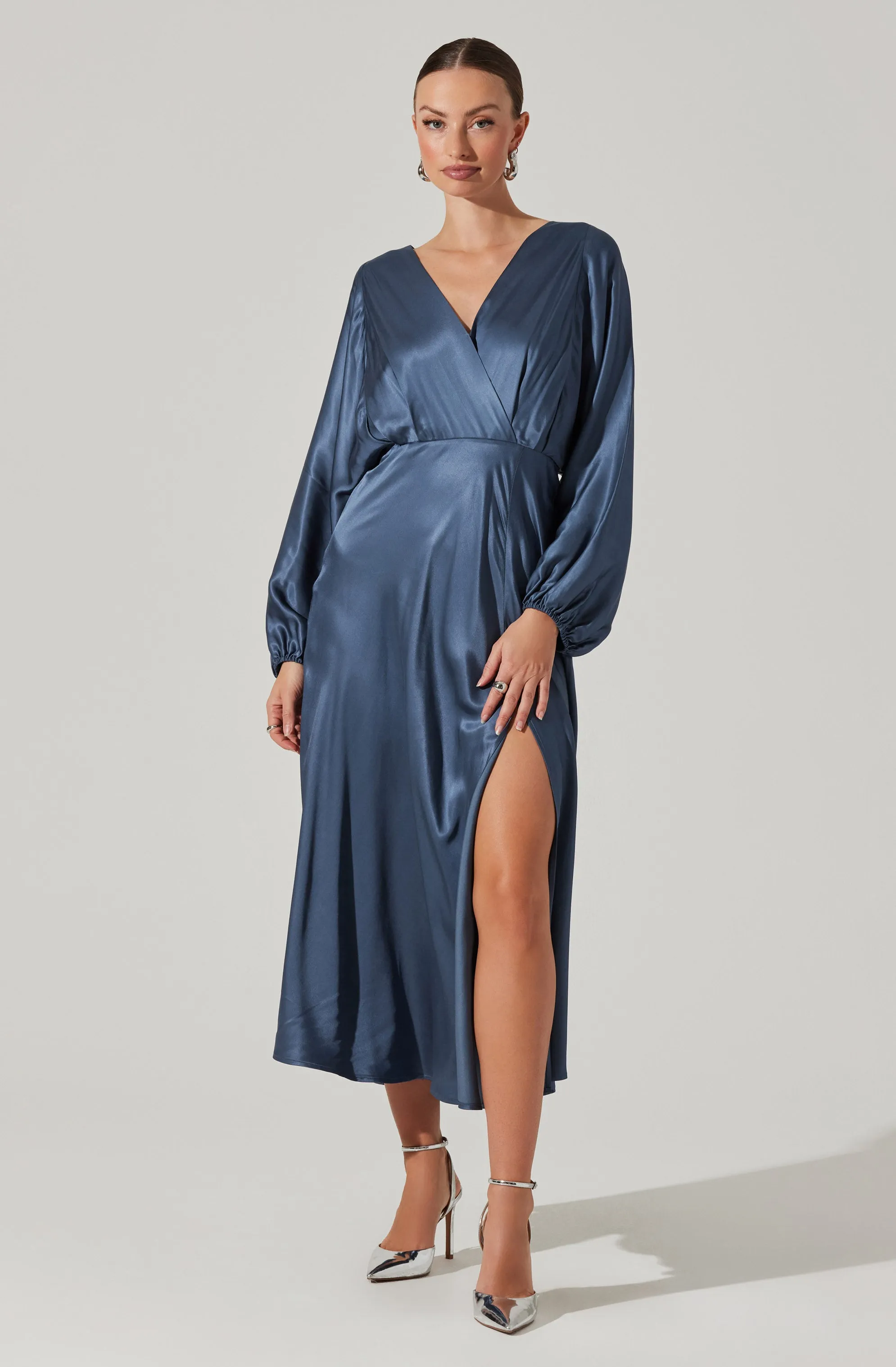 Selling Fast Kimiko V-Neck Midi Dress  Stylish & Comfortable