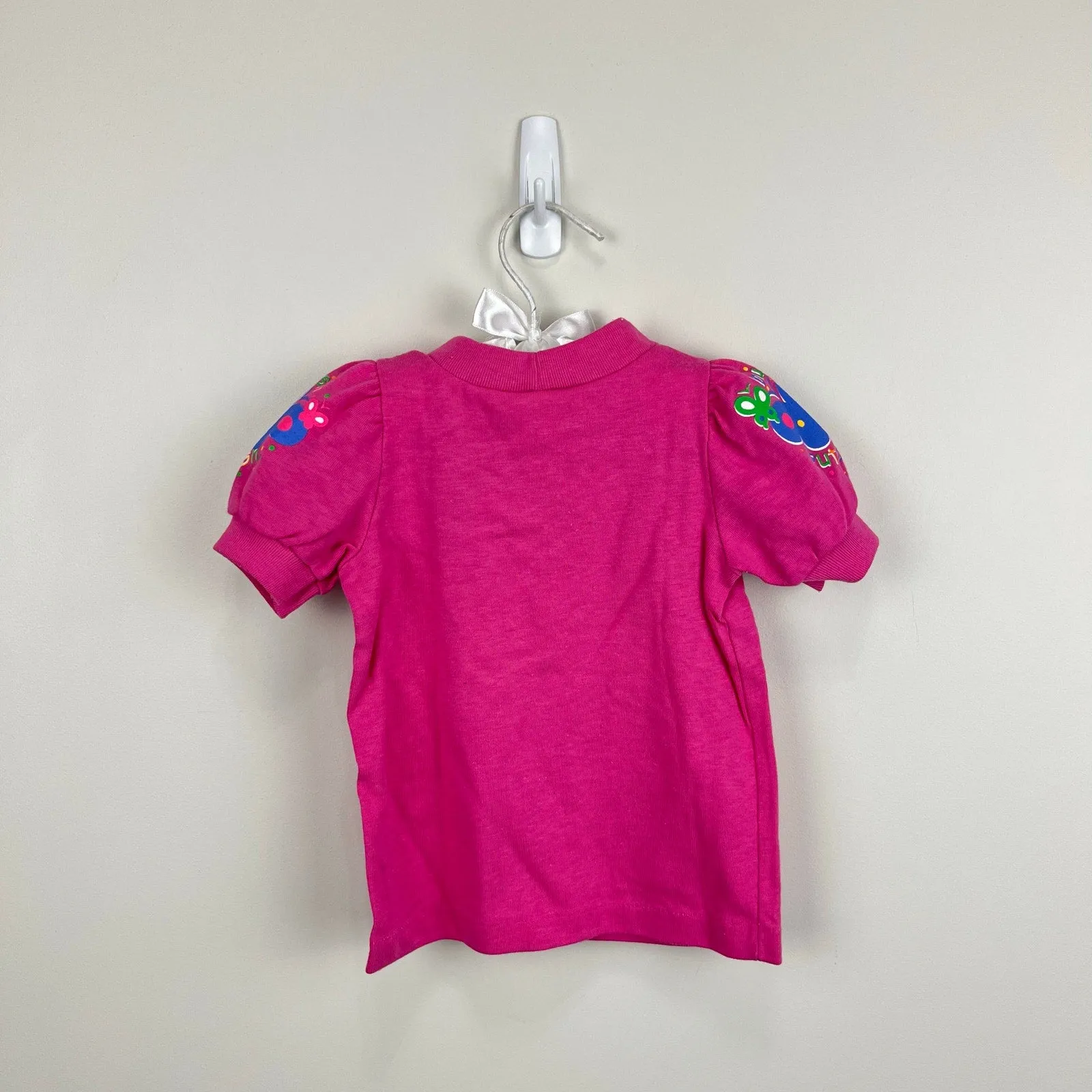 Selling Fast Vintage OshKosh B'gosh Busy Butterfly Short Sleeve Tee Shirt 12 Months USA  Stylish & Comfortable