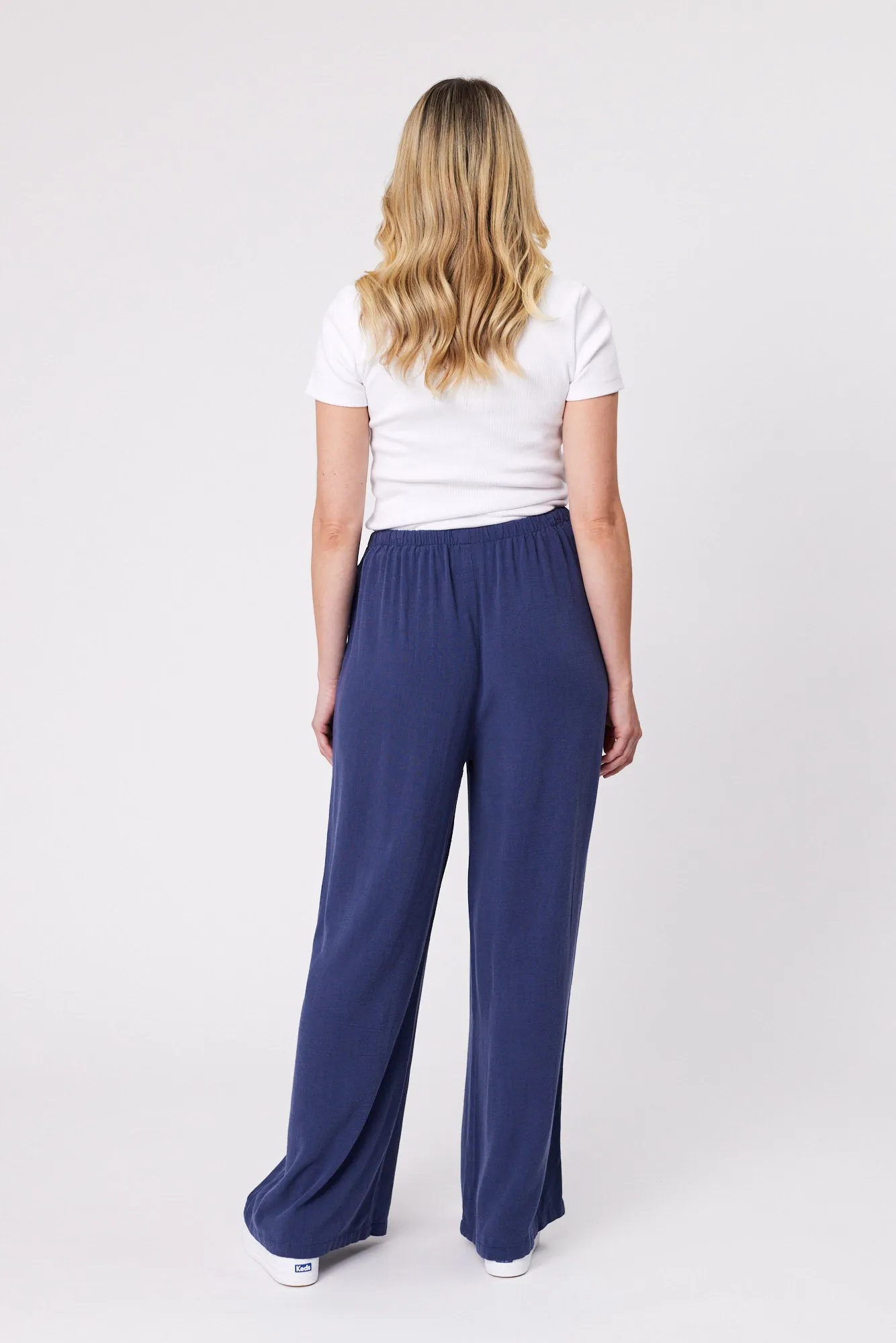 Shine On Essentials Woven Pant Navy