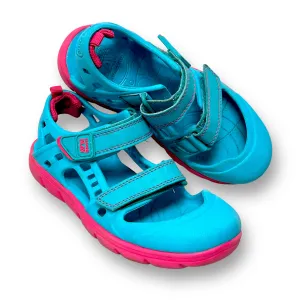 Stride Rite Made 2 Play Youth Girl Size 1 Aqua & Pink Phibian Sandals