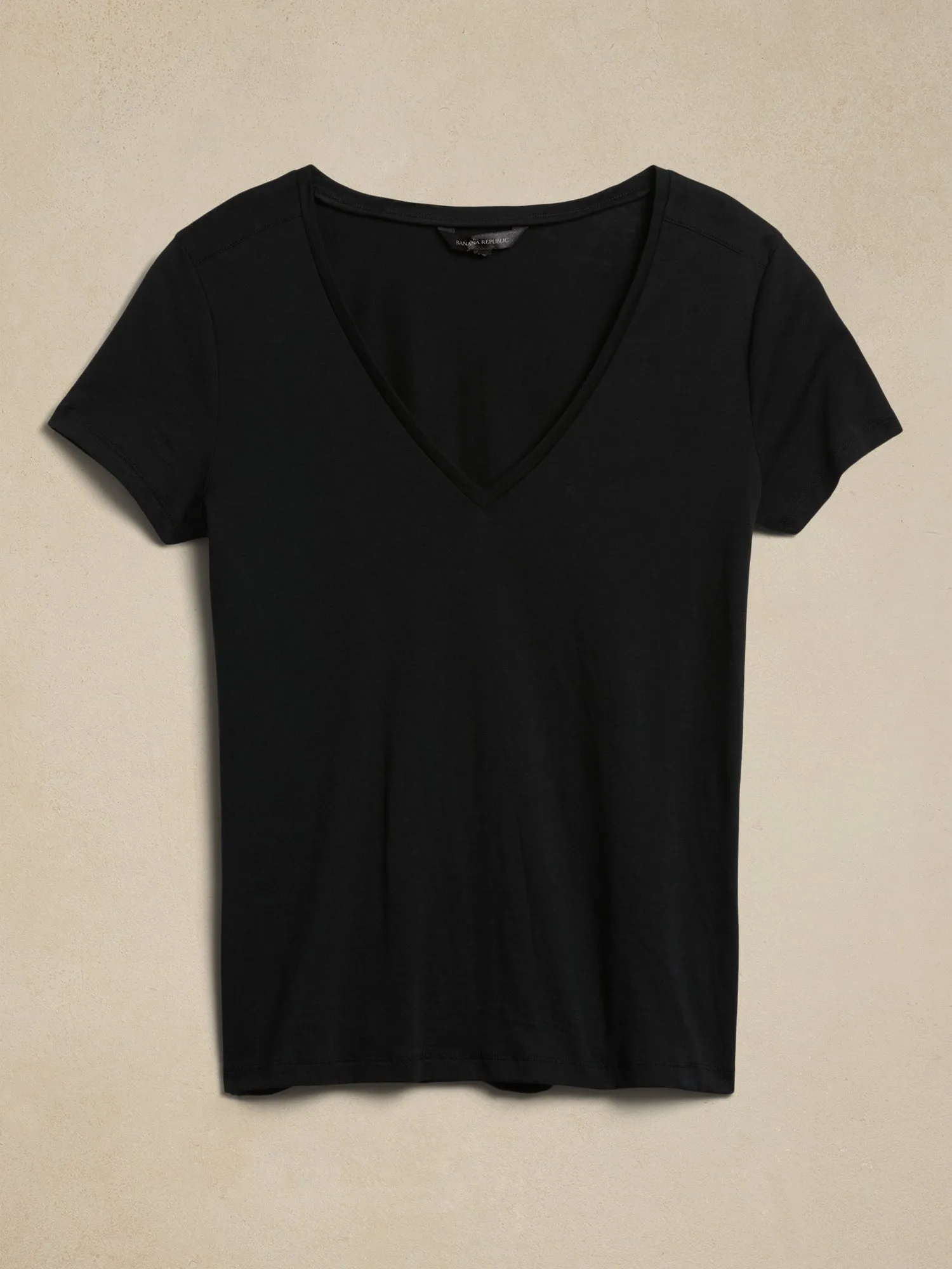 SUPIMA V-Neck T-Shirt Banana Republic