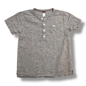 Tea Boys Size 10 Youth Linen and Cotton Blend Henley Pocket Shirt