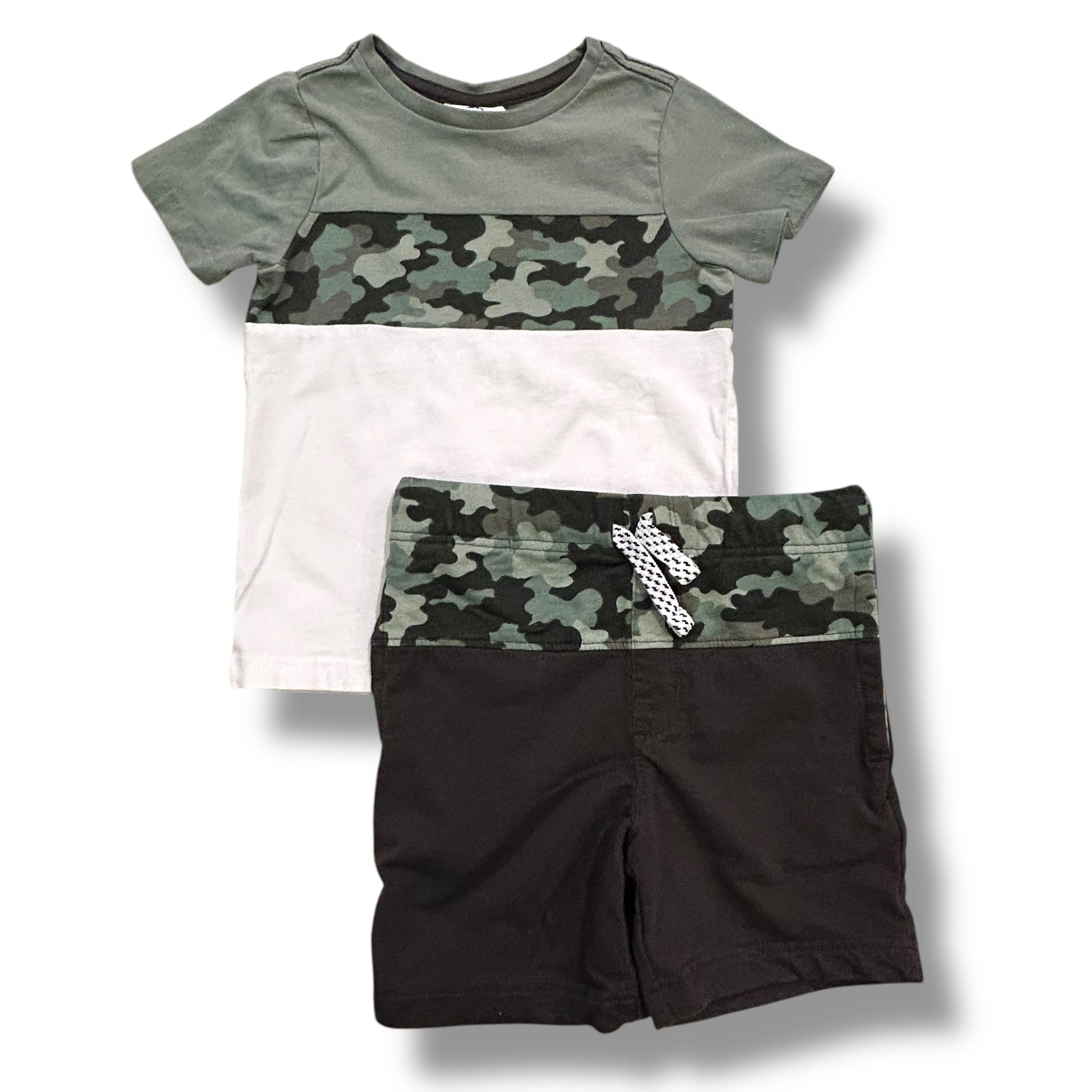 Tommy Bahama Boys Size 3T Outfit 2Pc Camo Shirt and Shorts Set