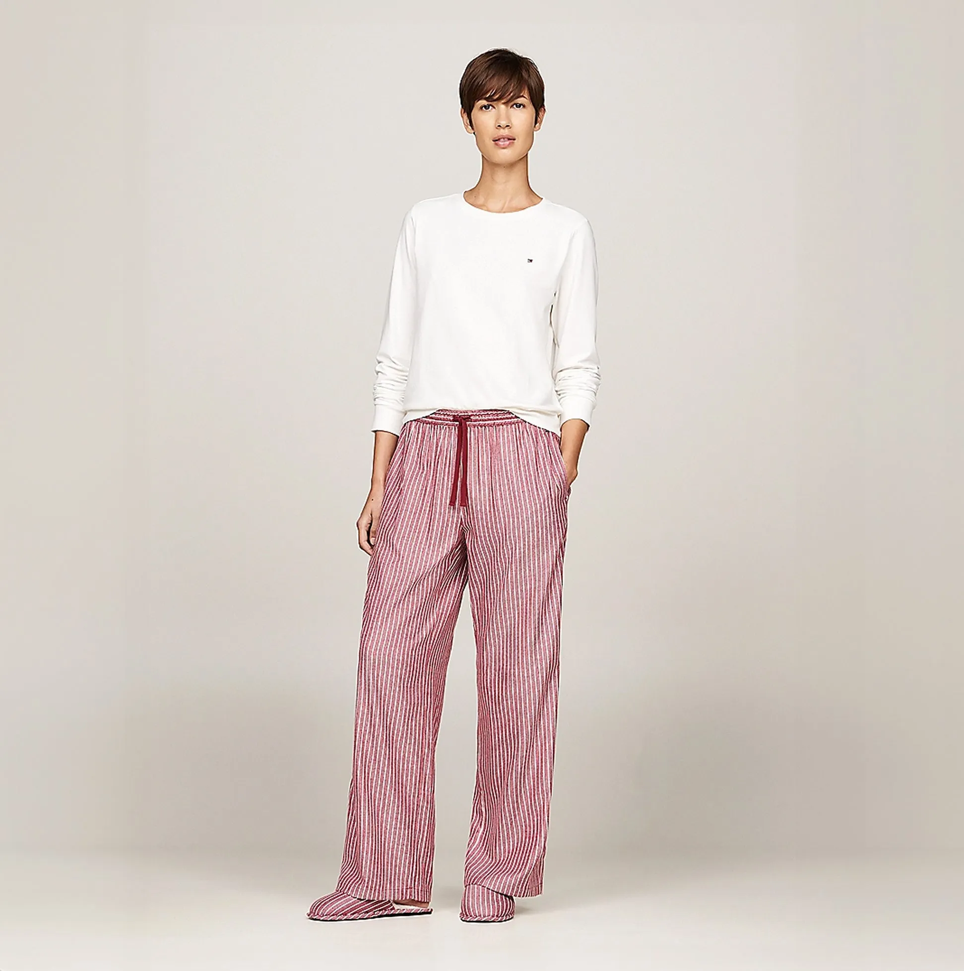 Tommy Hilfiger ORIGINAL Womens Flannel Pan Ivory/Pinstripe Rouge