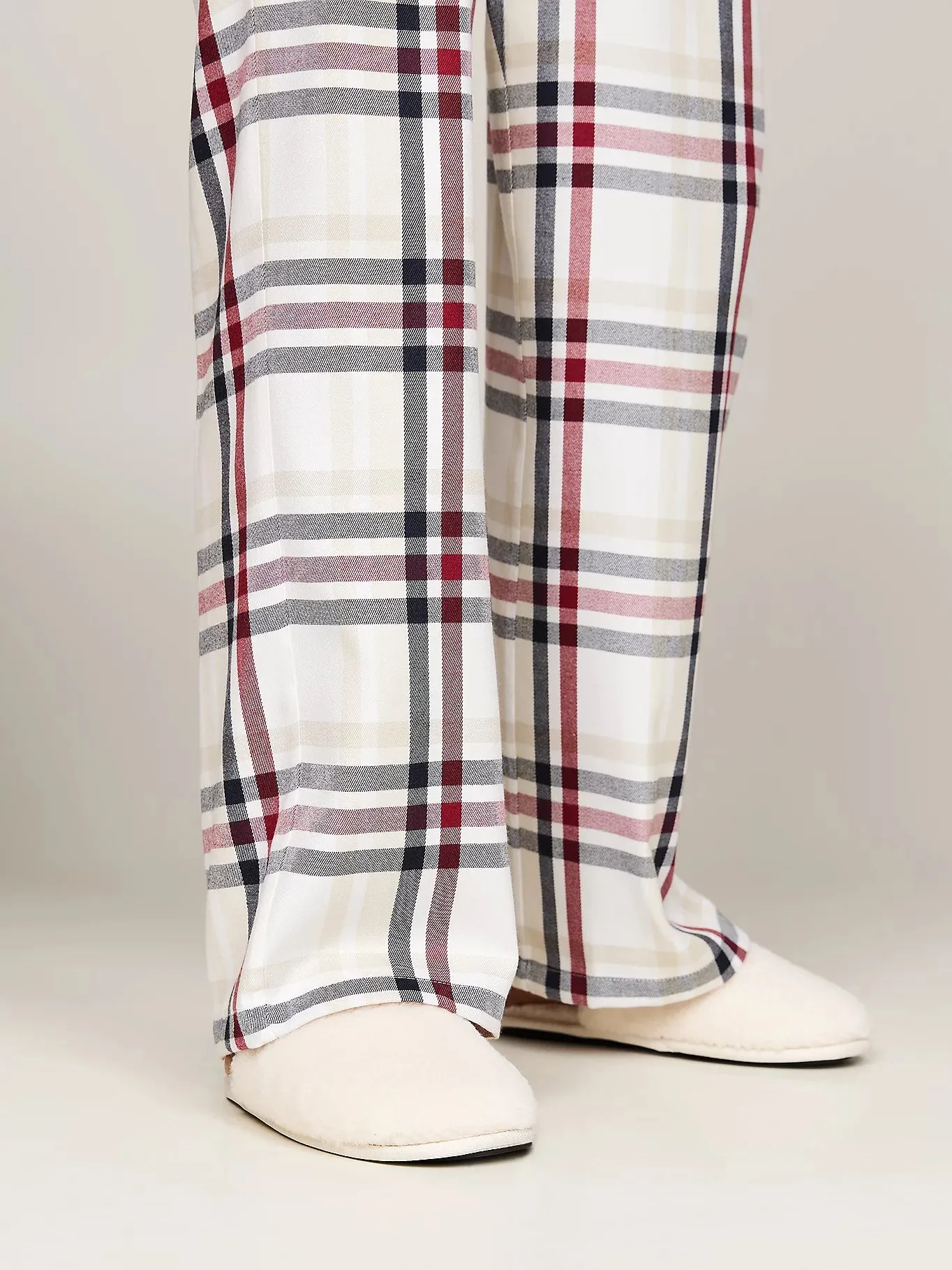 Tommy Hilfiger ORIGINAL Womens Pyjamas & Slippers Gift Set Heritage Check Ivory