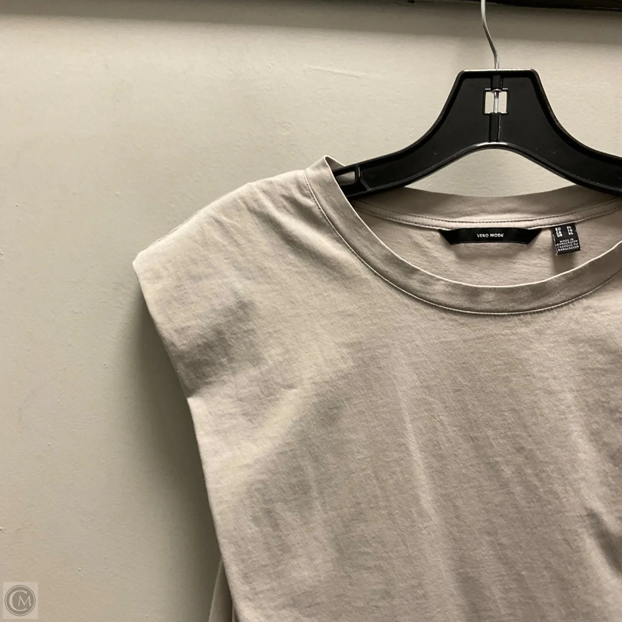 Top Sleeveless By Vero Moda In Grey, Size: Xl