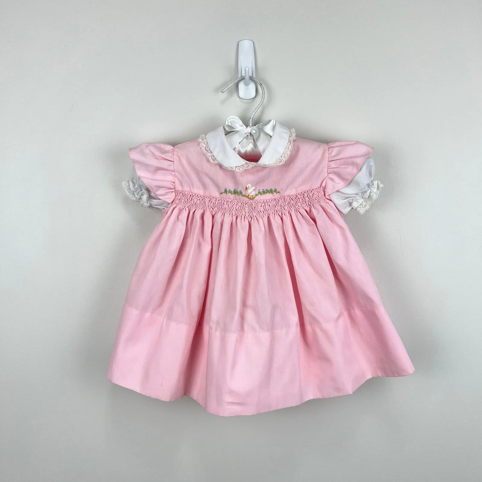 Trending Now Vintage Cherubs Smocked Pink Duck Dress 9 Months  Last Chance!