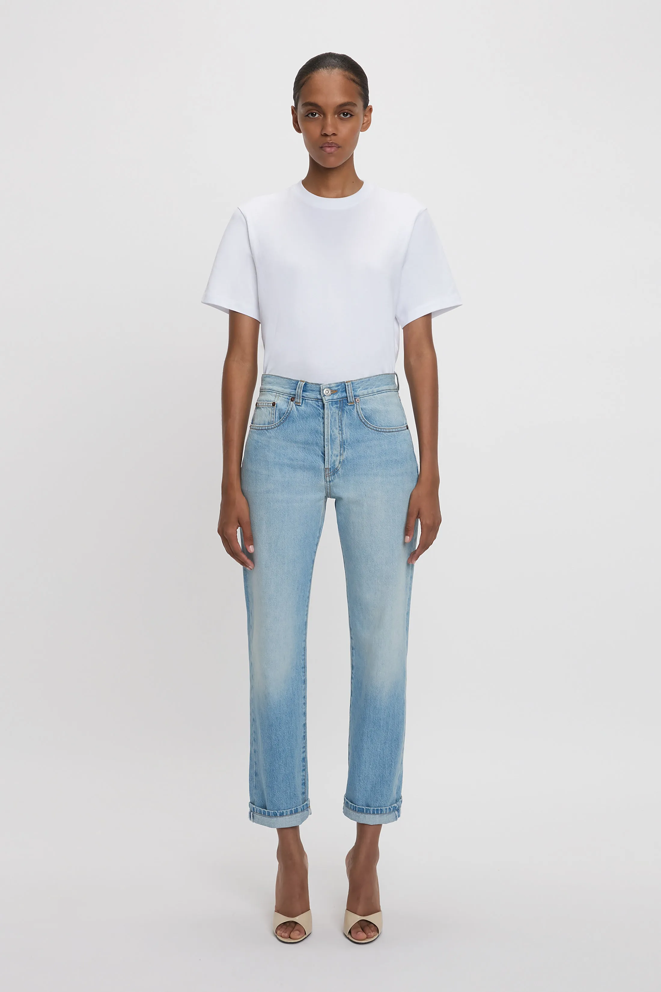 Victoria Relaxed Jean In Light Blue Wash Victoria Beckham