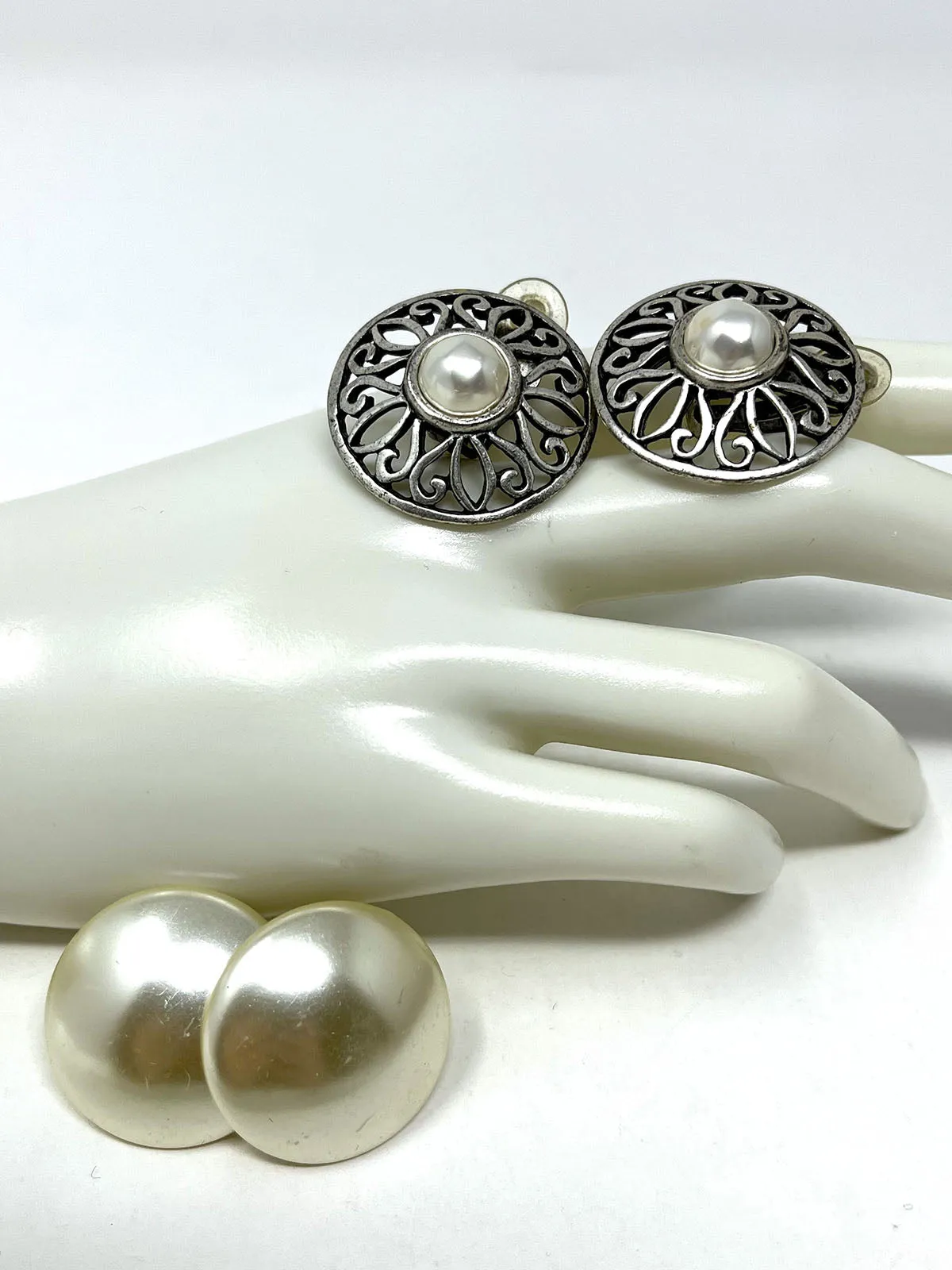 Vintage Pearlized Screw-On Earrings