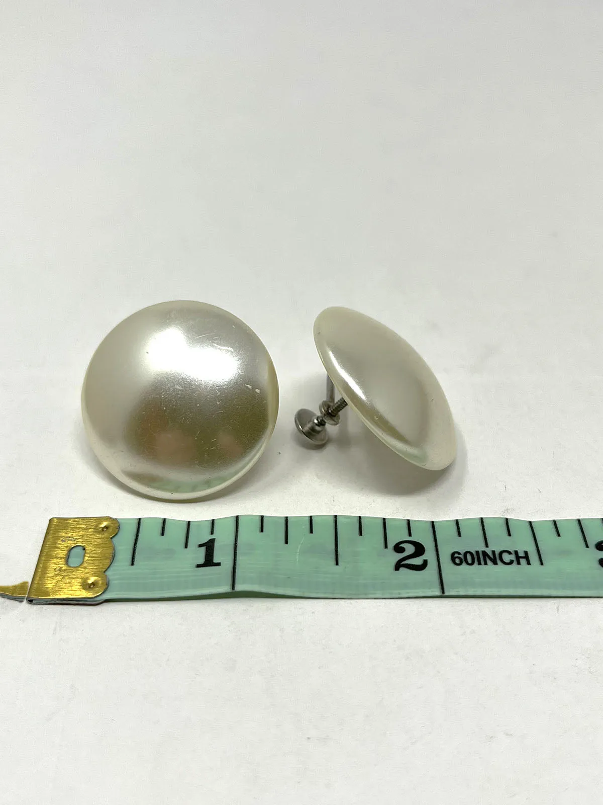 Vintage Pearlized Screw-On Earrings