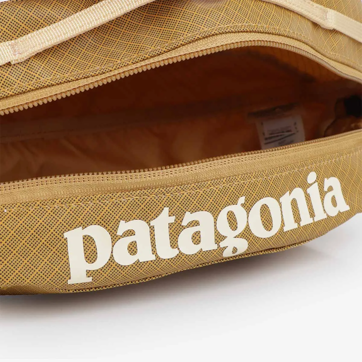 VIP Favorite Patagonia Black Hole Cube 3L  Last Chance!